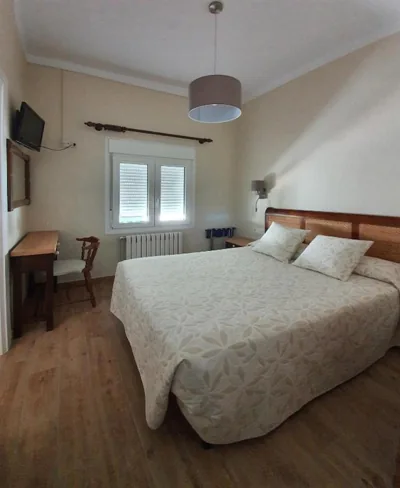 Hostal Canigó — foto 10