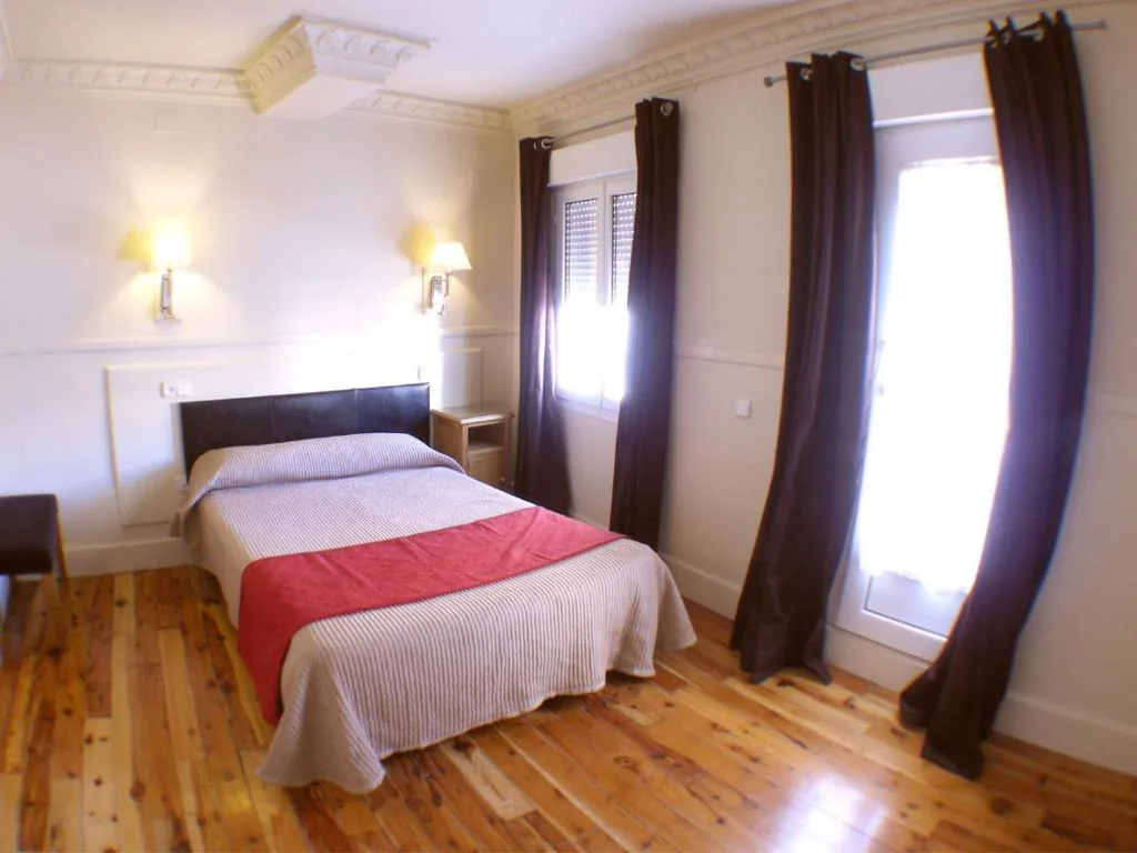 Suite — Hostal Canovas