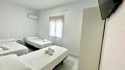 Hostal Carlos III — foto 11