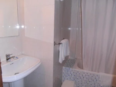 Hostal Carlos III — foto 7