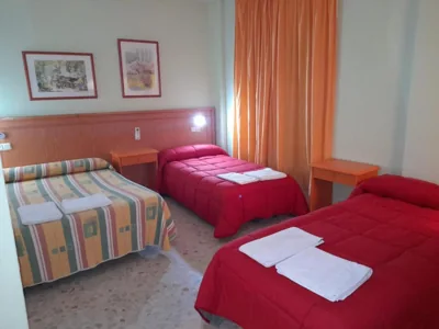 Hostal Carlos III — foto 10