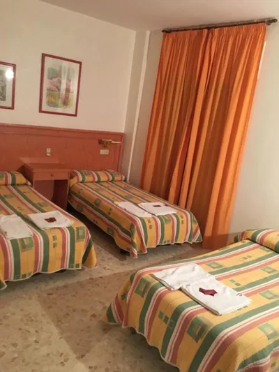 Hostal Carlos III — foto 12