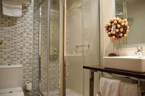 Quarto Duplo — Hostal Carlos III