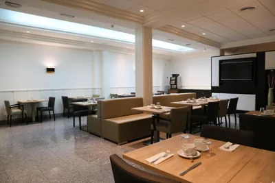Hostal Carlos III — foto 4