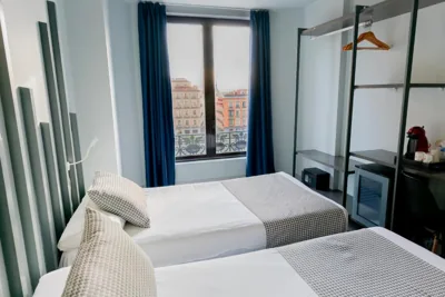 Hostal Carmen-Gran Vía — Foto 5