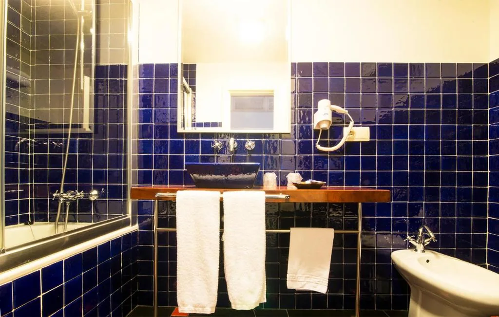 Camera Tripla Standard — Hostal Casa Alborada