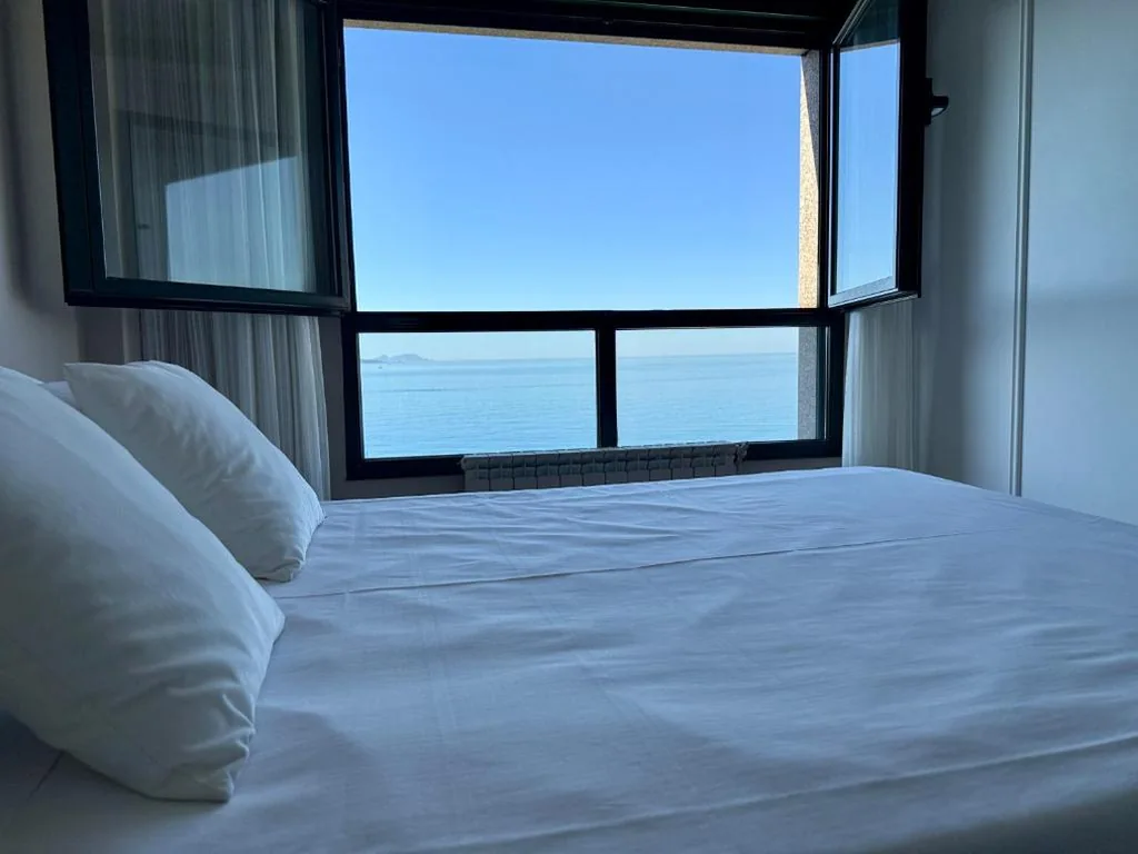 Camera doppia piccola con vista mare — Hostal Casa Aurita Adults Only