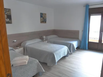 Hostal Casa Fermina- A 2 horas de las pistas de esquí — photo 8