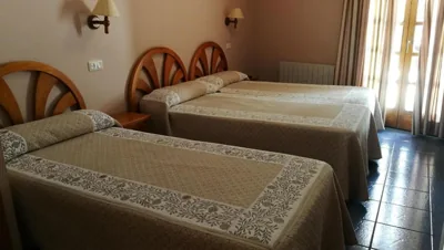 Hostal Casa Lacreu — foto 11