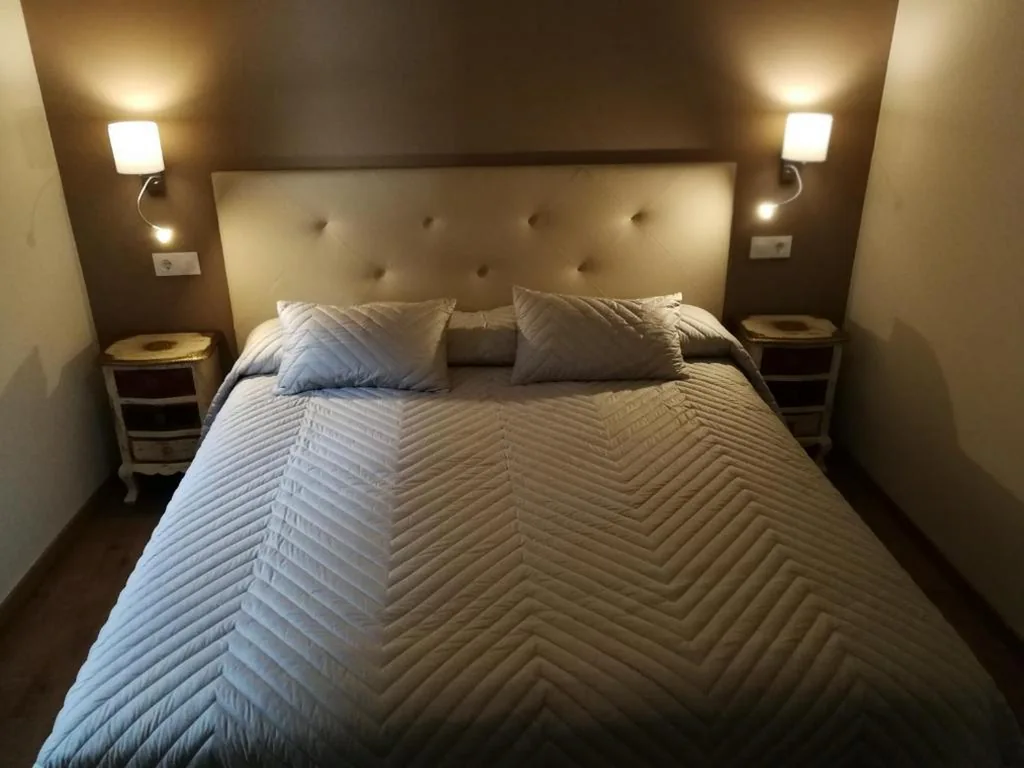 Suite Familiare — Hostal Casa Lacreu