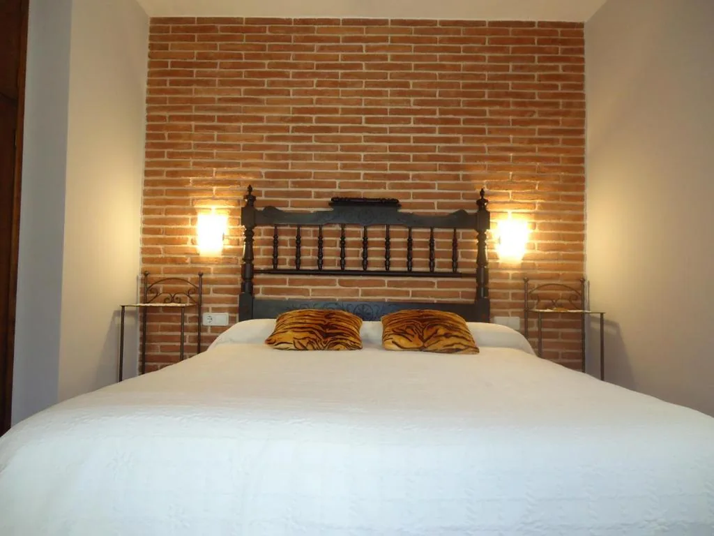 Suite Superior — Hostal Casa Laure y Mª Jose
