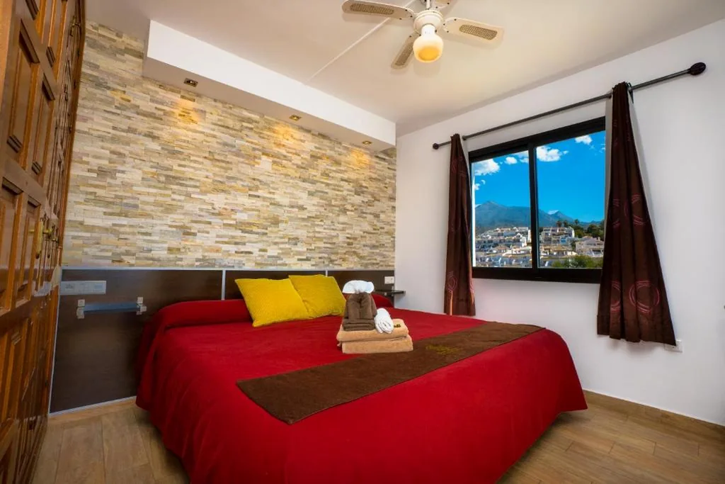 Habitación Doble con terraza y vistas al mar - 1 o 2 camas — Hostal Casa Mercedes