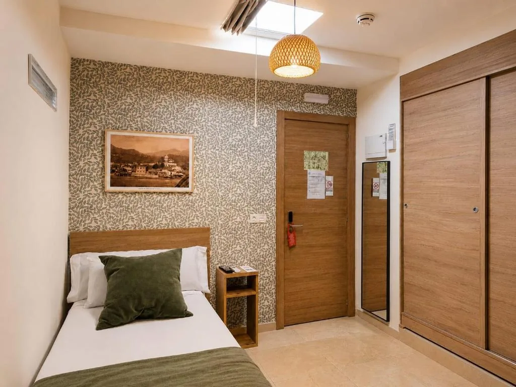 Eenpersoonskamer — Hostal Casa Miguel Marbella