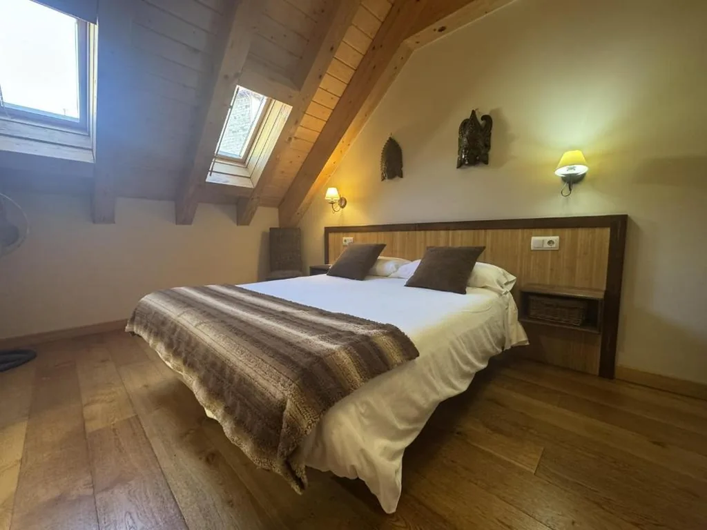 Doppelzimmer — Hostal Casa Otsoa