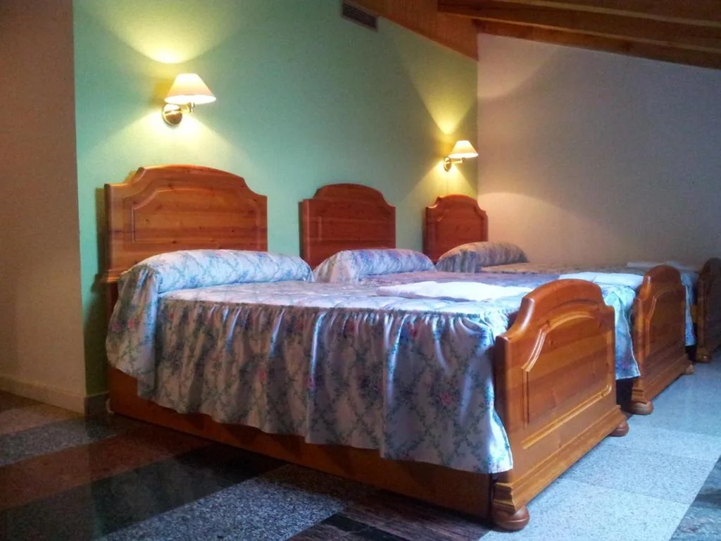 Quarto Quádruplo — Hostal Casa Ramón