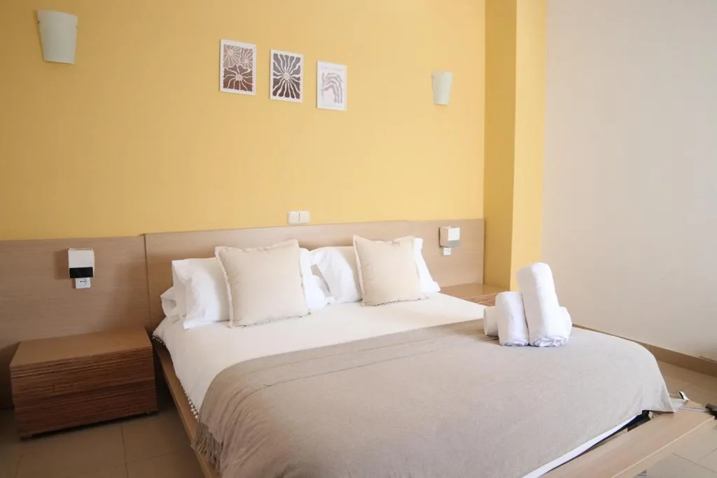 Tweepersoonskamer — Hostal-Casa Rural Rosa-Nonna