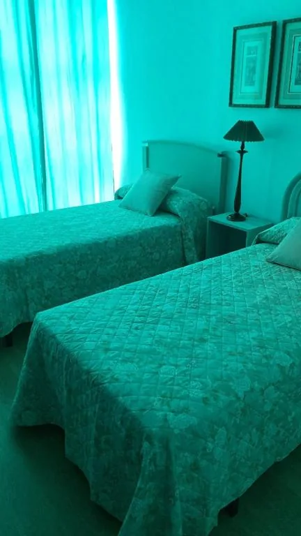 Habitación Doble - 2 camas — Hostal Casa Sifre
