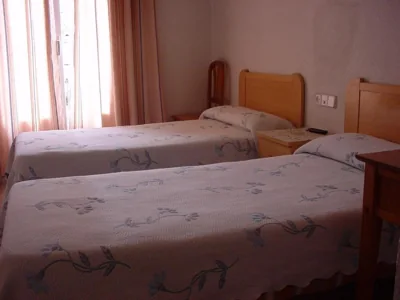 Hostal Casanova — Foto 2