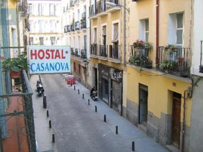Hostal Casanova — Foto 9
