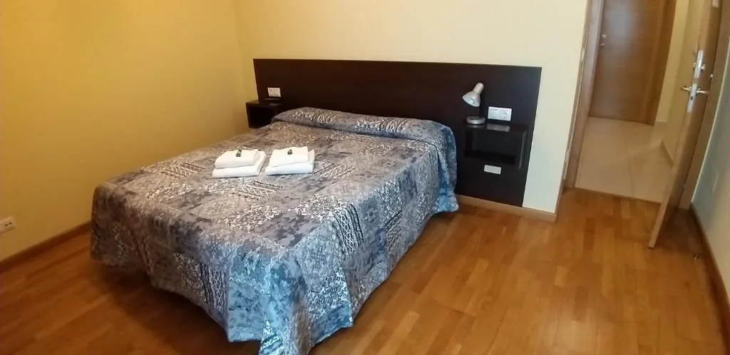 Doppelzimmer — Hostal CASASNOVAS
