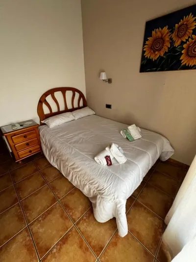 Hostal Castilla — Foto 11