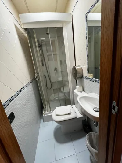 Hostal Castilla — Foto 12