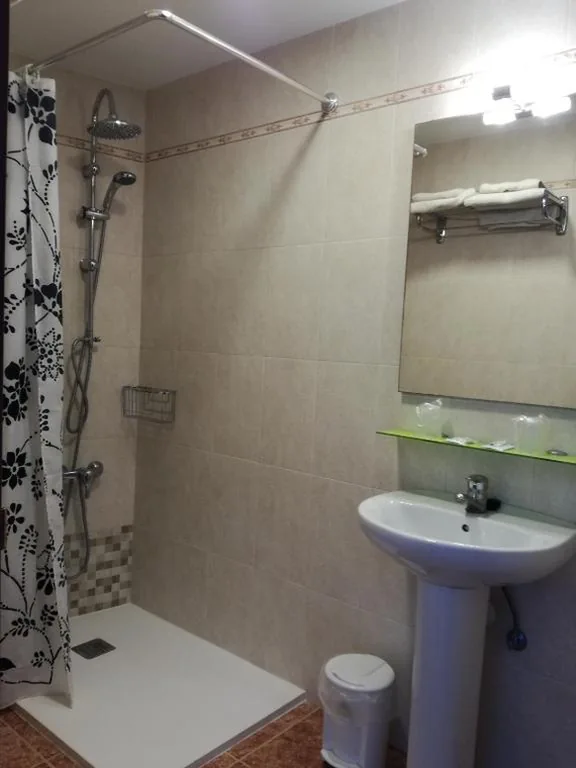 ツインルーム — Hostal Castilla