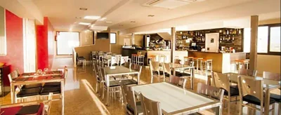 Hostal Catedritos Ibéricos A-5 Km 154 A 5 KM DE OROPESA A 1 KM DE HERRERUELA DE OROPESA — 写真 4