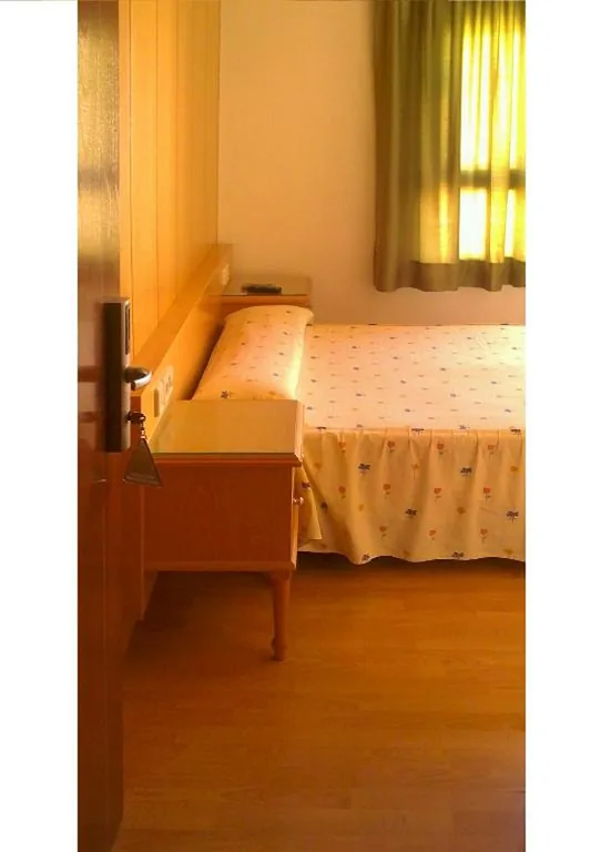 Doppelzimmer – 1 Bett — Hostal Centro Ejido