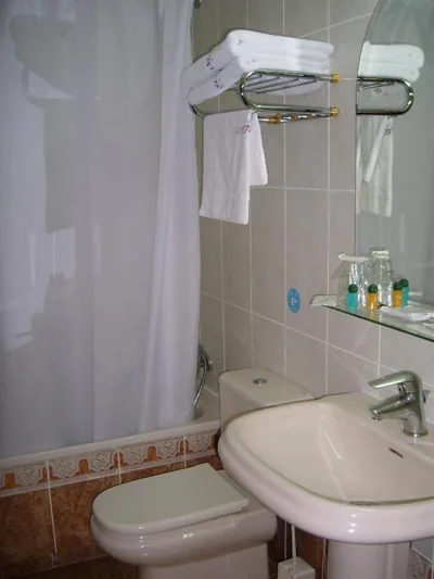 Hostal Centro Sol Madrid — 写真 3