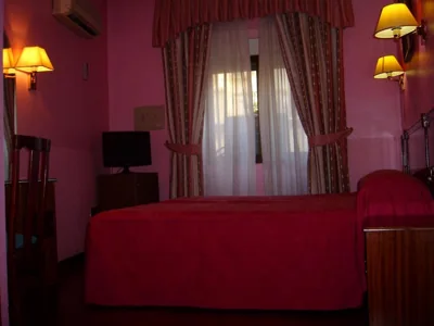 Hostal Centro Sol Madrid — 写真 4