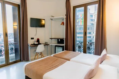 Hostal Charlotte-Gran Vía — foto 5