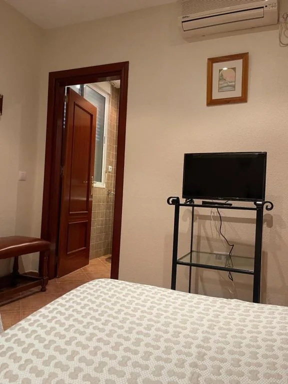 HOSTAL CHIQUININO II
