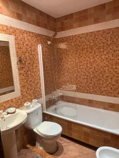 HOSTAL CHIQUININO II — Foto 8