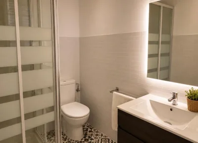 Hostal Ciempozuelos, Parque Warner y Madrid — foto 10