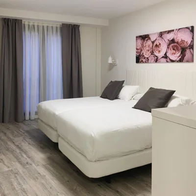 Hostal Comfort Suites — foto 12