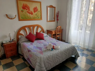 Hostal Continental — foto 8