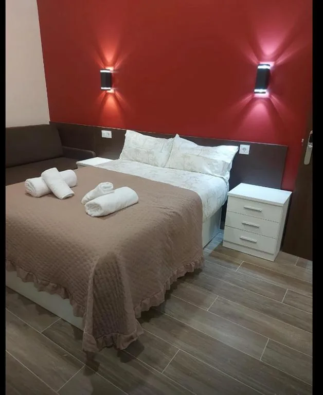 Camera tripla — Hostal Corazón de Madrid 2
