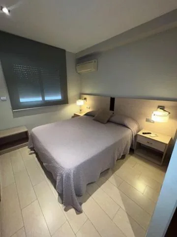 Camera singola piccola — Hostal Crisami