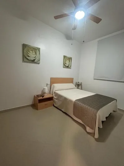 Hostal Cueva De Los Frailes — Foto 6
