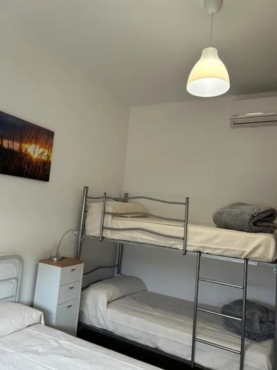 Hostal Cueva De Los Frailes — Foto 11