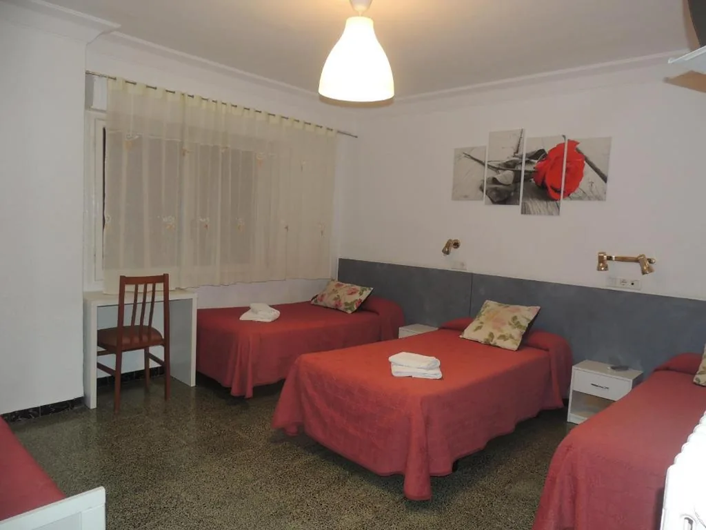 Driepersoonskamer — Hostal Cumbre