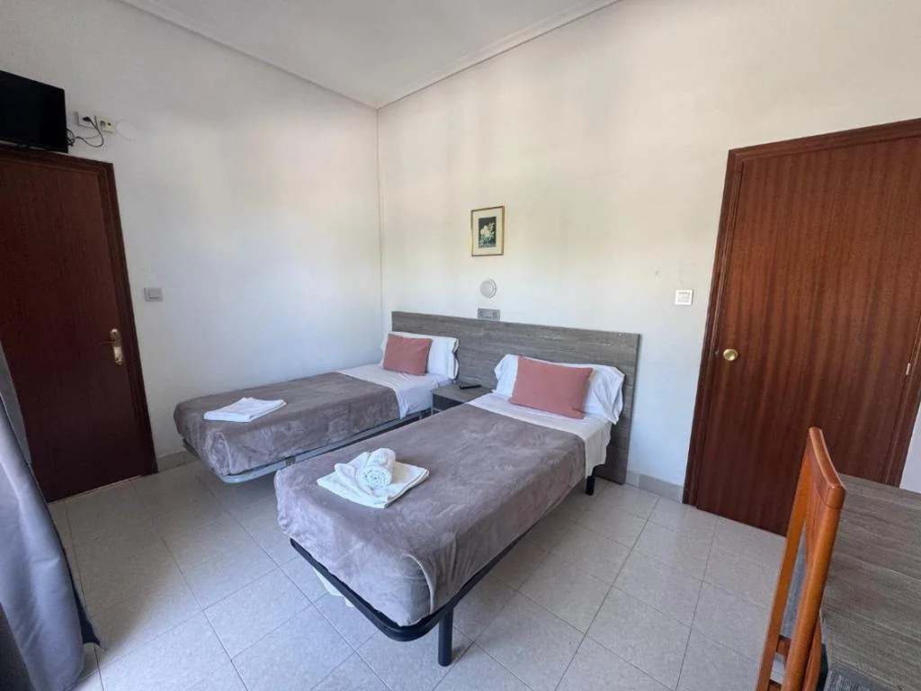 Doppelzimmer mit Meerblick — Hostal de Berria