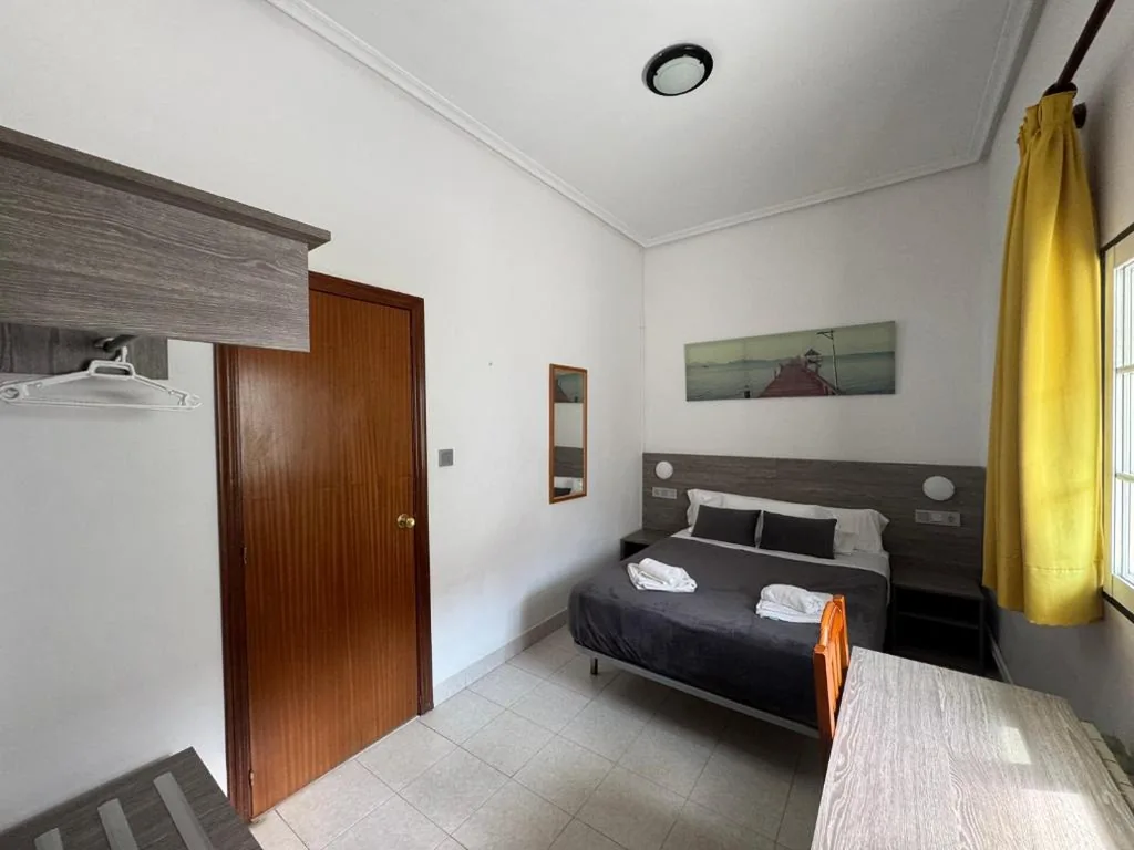 Kleines Doppelzimmer — Hostal de Berria