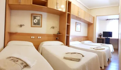 Hostal De La Torre Hostal Economico — foto 2