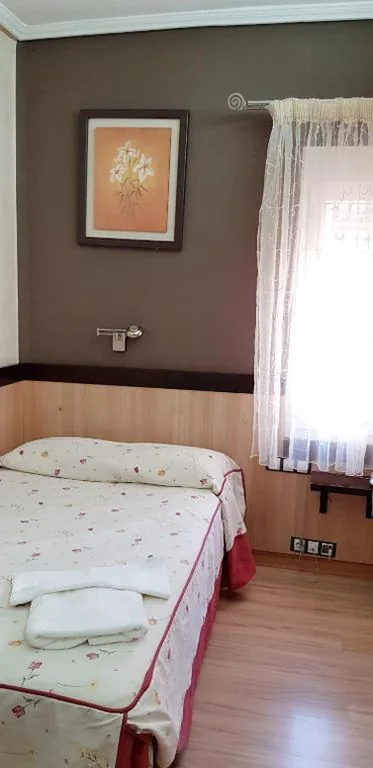 Hostal De La Torre Hostal Economico — foto 12