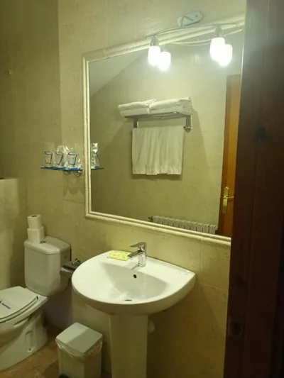 hostal Decerca Prádena — foto 6