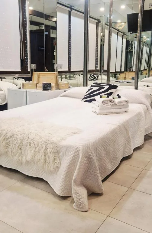 Eenpersoonskamer met eigen badkamer — Hostal del Currante Babilafuente