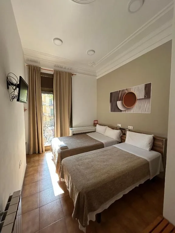 Doppelzimmer – 1 oder 2 Betten — Hostal Delfos
