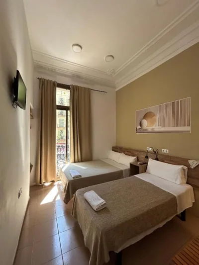 Hostal Delfos — Foto 2
